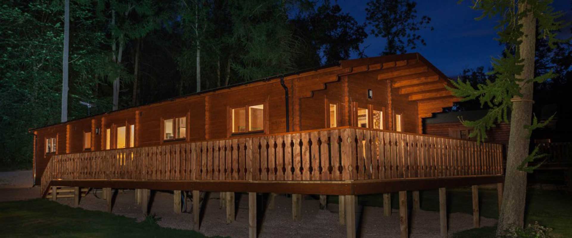Luxury Log Cabins in the Heart of Lincolnshire